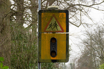 children's crossing sign (old)