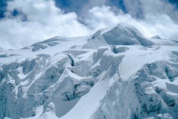 Fototapeta na wymiar Ice fall Mera Peak