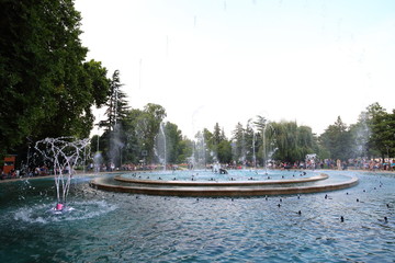 Fototapeta na wymiar Budapest fountain show in Hungary