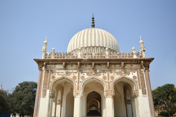 Fototapeta na wymiar historical dome structures of seven tombs in hydrabad india
