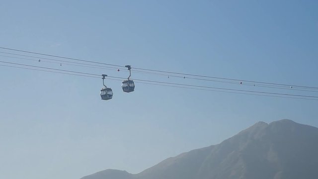 Ngong Ping 360 cable car moving