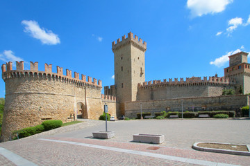 Obraz premium CASTLE OF VIGOLENO IN ITALY