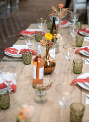 Wedding table decor in the winelands. 
