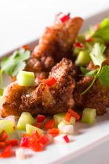 Fried chicken with fresh vegatables and spices