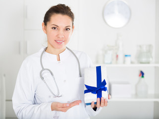 Fototapeta premium Female finnish doctor