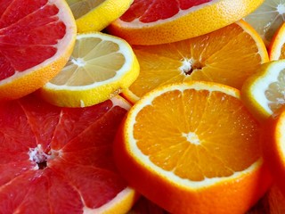 Citrus fruit slices 