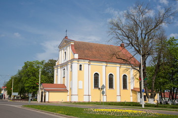 Fototapeta na wymiar Church of the Exaltation of the Holy Cross in the city of Lida, Belarus