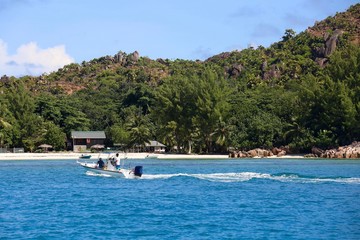 Fototapeta na wymiar côte Seychelles