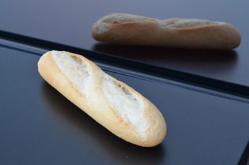 wypieki z pieca , pieczywo , bułeczki , bułki ,z pieca bochenki , pieczone ,z pieca , prosto z pieca , do piekarni reklama  , pieczone , bułka z pieca , wypieki z piekarni  , z cukierni  , śniadanie,