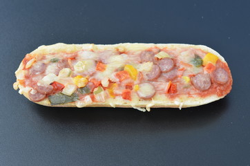 wypieki z pieca , pieczywo , bułeczki , bułki ,z pieca bochenki , pieczone ,z pieca ,pizza ,...