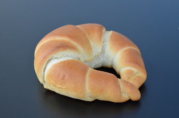 wypieki z pieca , pieczywo , bułeczki , bułki ,z pieca bochenki , pieczone ,z pieca , prosto z pieca , do piekarni reklama  , pieczone , bułka z pieca , wypieki z piekarni  , z cukierni  , śniadanie,