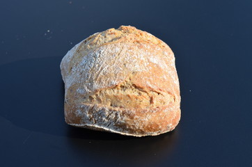 wypieki z pieca , pieczywo , bułeczki , bułki ,z pieca bochenki , pieczone ,z pieca , prosto z...