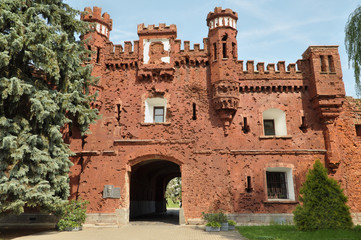 Outside Outdoor Facade Of The Kholm Gate Gates Of The Brest Fortress. Memorial Complex Brest Hero Fortress In Sunny Summer Day.