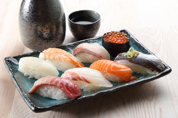 にぎり寿司と日本酒