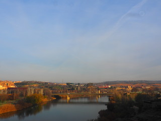 Obraz premium Rio Tajo a su paso por Toledo