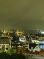 Bergen, Norwegia po zmroku