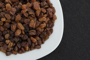 dried fruits that are nutritious and strengthen the immune system for humans,