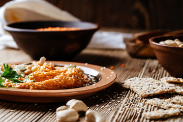 Lentil hummus with cashews