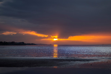 sunset and sun rays at dusk in Margate