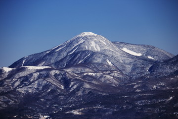 入笠山から　冬の八ヶ岳連峰　蓼科山