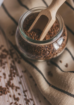 Linen seeds