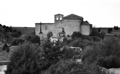 peque&ntilde;a antigua iglesia