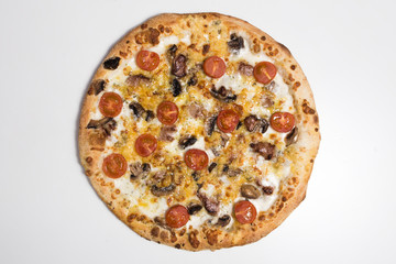 Pizza with mushrooms, tomatoes