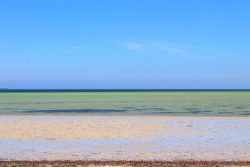 Fototapeta na wymiar sea and blue sky in Whyalla, South Australia