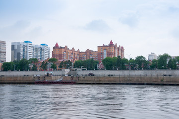 Naklejka premium Russia, Blagoveshchensk, July 2019: Bank of the city of Blagoveshchensk in summer