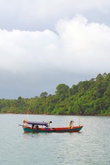 Fototapeta premium Old fishing ice and green island