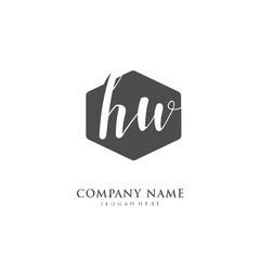 Obraz premium Handwritten initial letter H W HW for identity and logo. Vector logo template with handwriting and signature style.