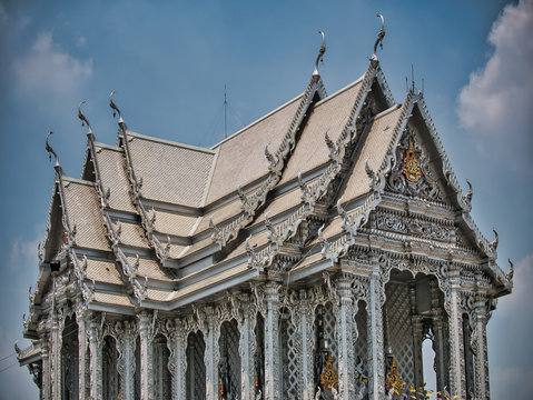 Photos of Wat Don Yai at Pathum Thani Thailand.
