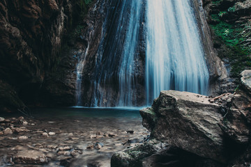 Fototapeta na wymiar long exposure on a small waterfall