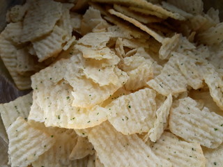 Corrugated potato chips