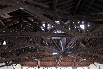 Obraz premium La halle de Ronshausen à Genas, halle du marché inaugurée en 1987 - ville de Genas - Département du Rhône - France