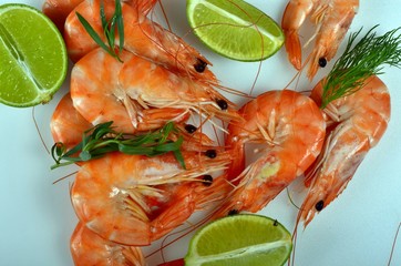 Grilled tiger shrimp with lime and green herbs