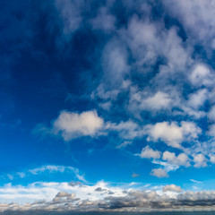 Obraz premium Fantastic clouds against blue sky