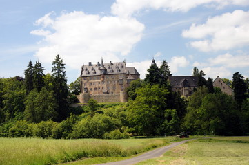 Landschaft um Schloss Eisenbach bei Lauterbach