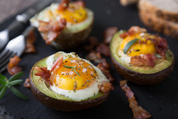 Baked Avocado with Egg and Bacon