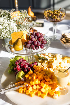 Fruit And Cheese Appetizer Platter