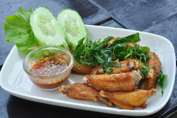 Fried Chicken Wings with Fish Sauce