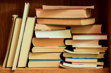 Many books on the bookshelf