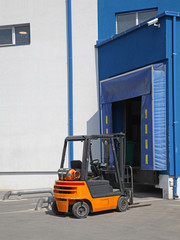 Forklift Dock