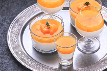 Mango Panna Cotta. Mango Mousse cups. Mango Pudding recipe. Keto desserts