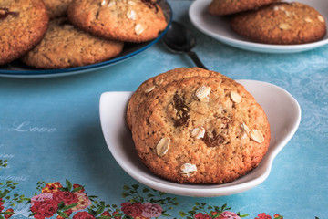 Healthy Oat Cookies. Classic Gluten Free Oatmeal Raisin Cookies.