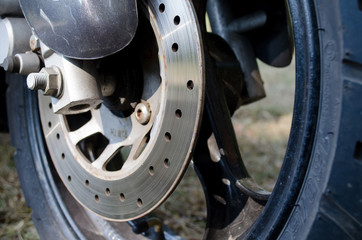 Front wheel with a motorcycle disc brake