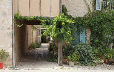 Village de Charroux dans l'Allier en France