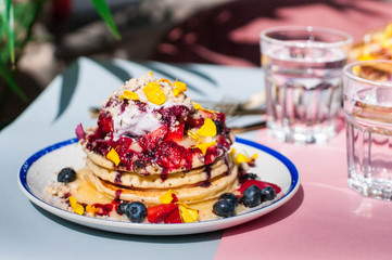Blueberry pancakes with lemon curd