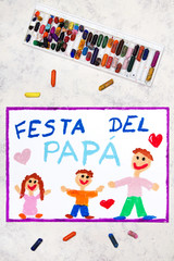 Obraz na płótnie Canvas Photo of colorful drawing: Italian lanquage, Father's day card. Happy father and his children, daughter and son