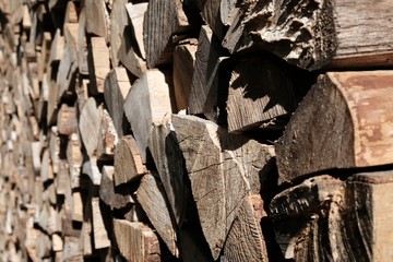 Carefully arranged pieces of firewood